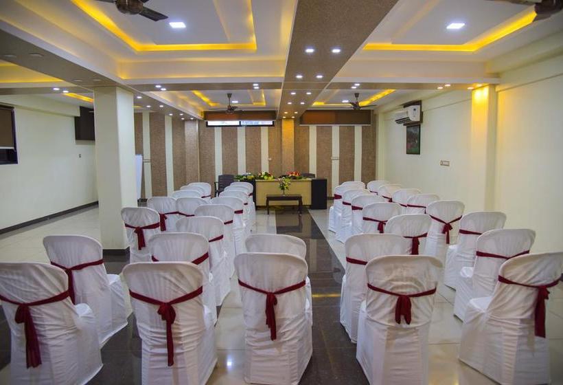 Hotel Tulsi Residency 19