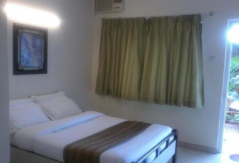 Hotel The Blue Lagoon Resort 5