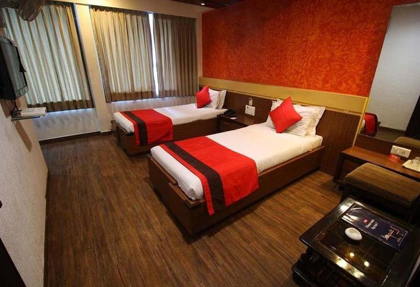 Hotel La 365 Residency 14