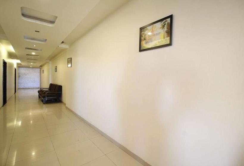 Hotel La 365 Residency 17