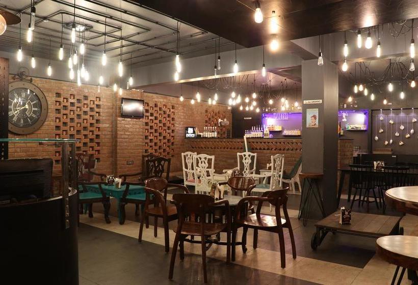 Hotel La 365 Residency 2