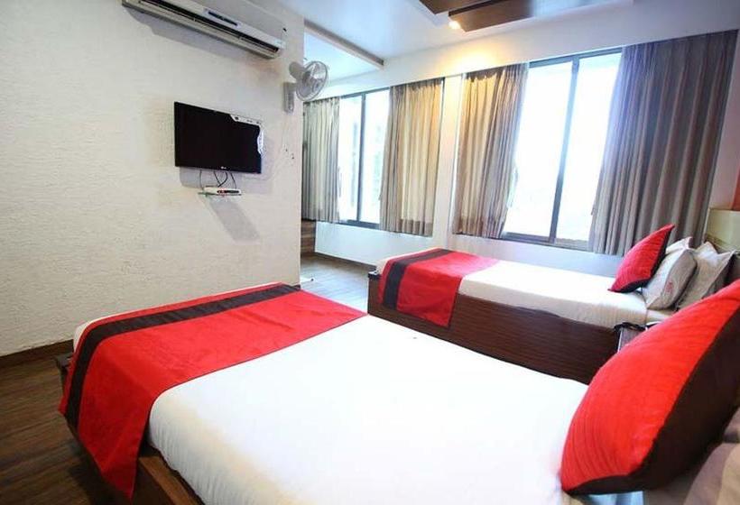 Hotel La 365 Residency 8