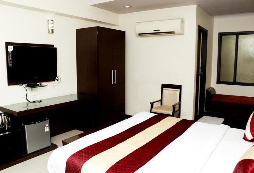 Hotel Aashadeep 14