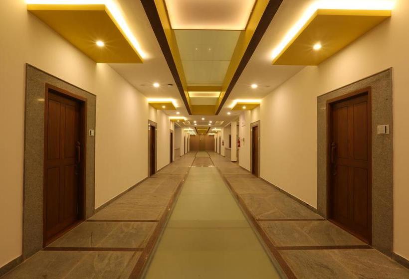 Hotel Mayapuri Amira 5