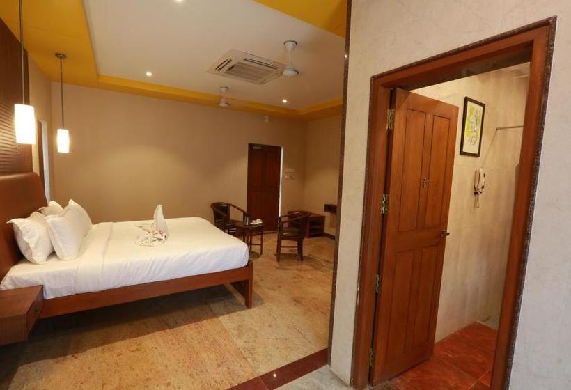 Hotel Mayapuri Amira 8