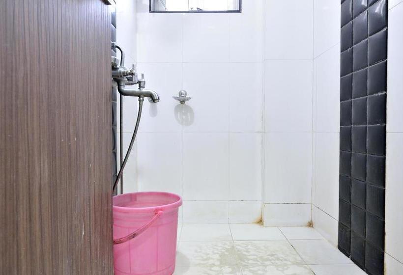 Hotel Qik Stay @ Sai Deep 9