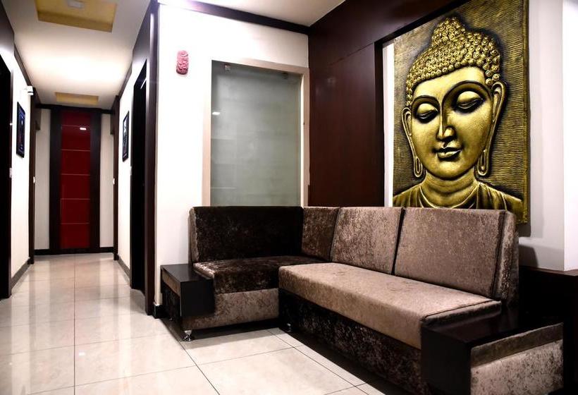 Hotel Silver Palace 5