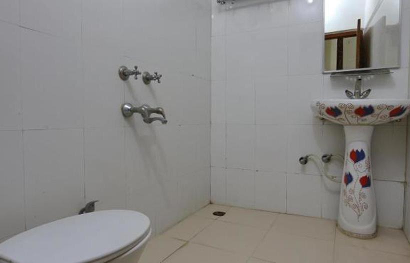 Aditya Hotel Orchha 9