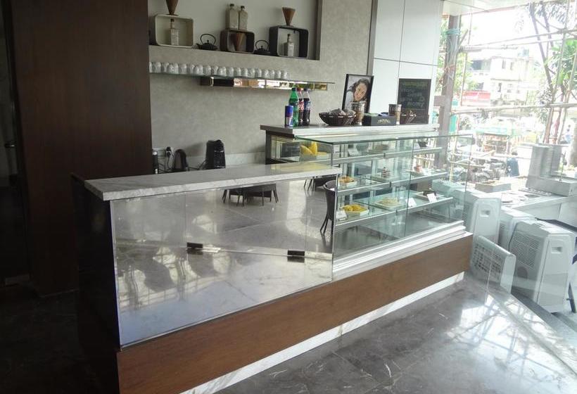 Hotel Ganga Kashi 17