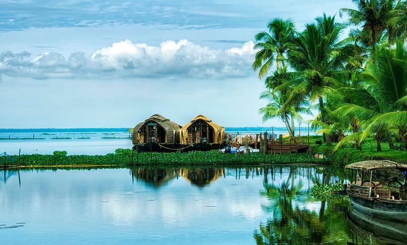 Bed and Breakfast Blue Lilly Lake Home