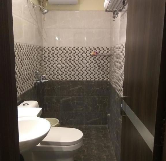 Hotel Olympia Inn 20