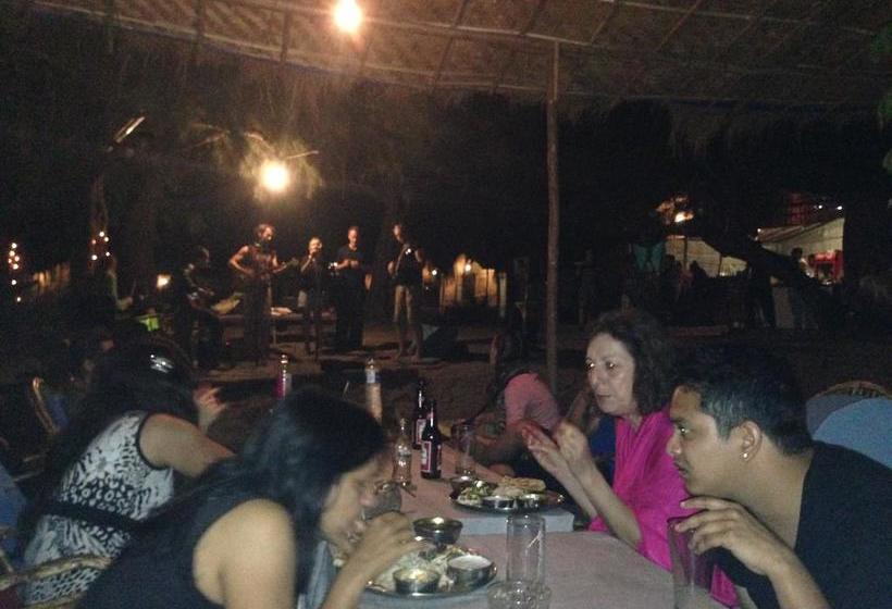 Resort Basho Huts & Cafe 19