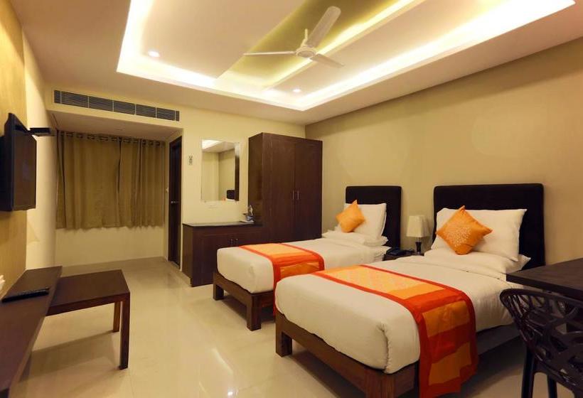 Hotel Sri Maharaja Inn 5