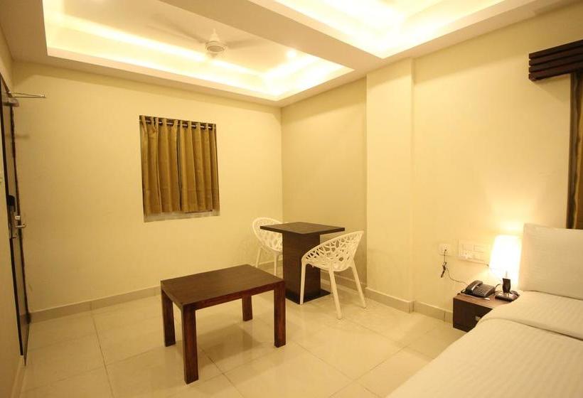 Hotel Sri Maharaja Inn 6