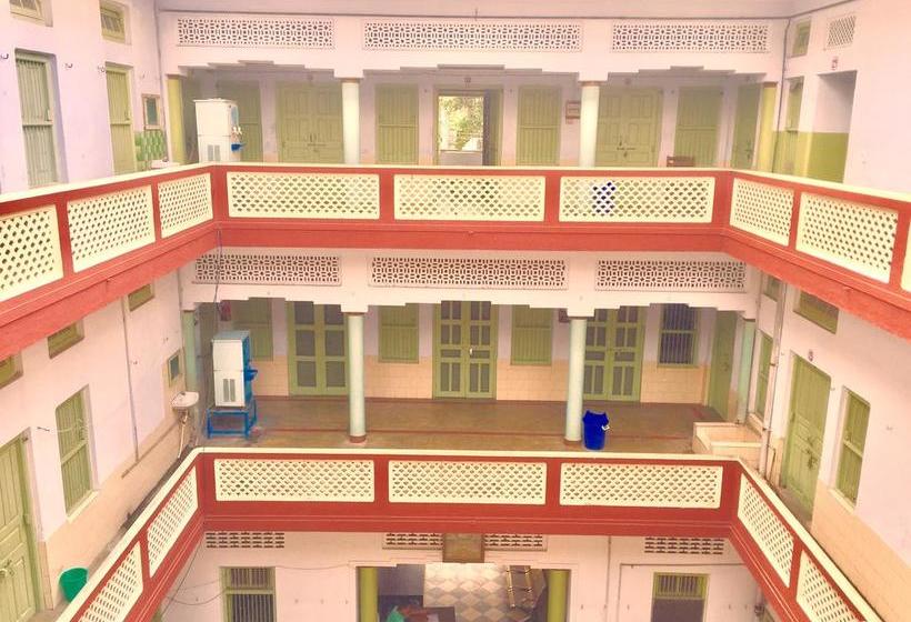 Bed and Breakfast Govind Bhavan @ Har Ki Pauri 10