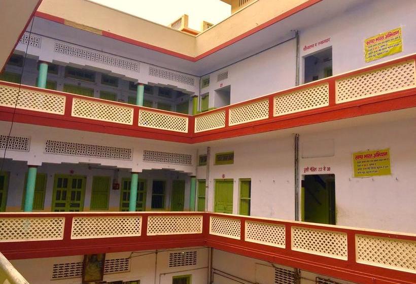 Bed and Breakfast Govind Bhavan @ Har Ki Pauri 7