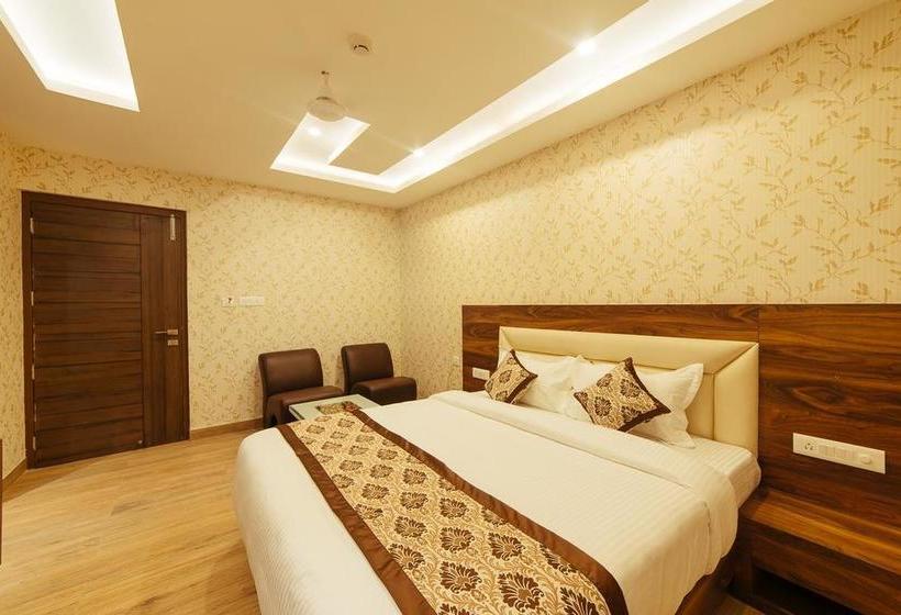 Radical Palace Hotel And Restaurant 11