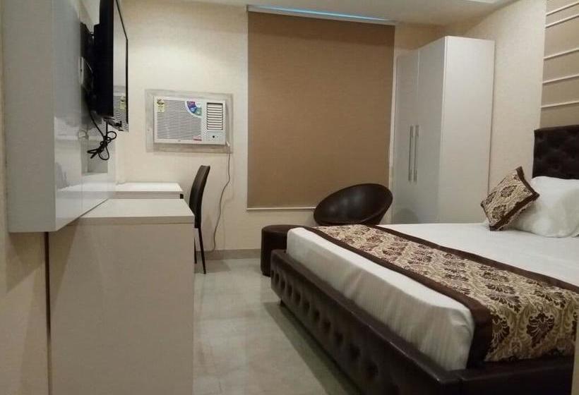 Radical Palace Hotel And Restaurant 15