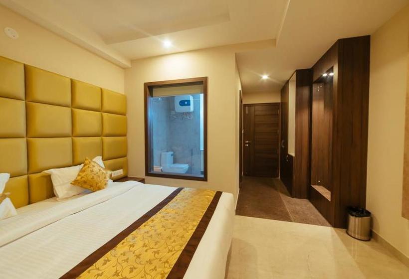 Radical Palace Hotel And Restaurant 8