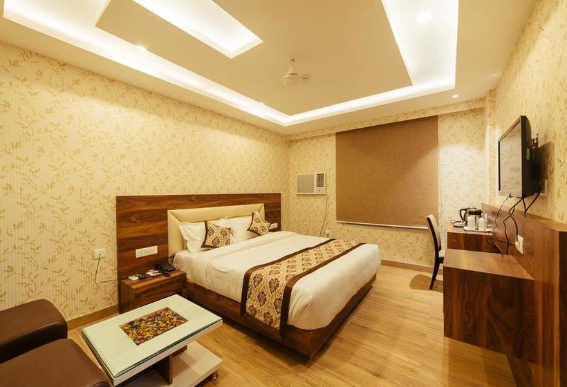 Radical Palace Hotel And Restaurant 9