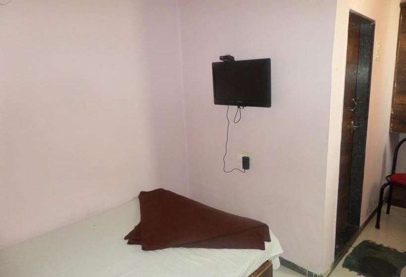 Hotel Ameer Kolhapur 16