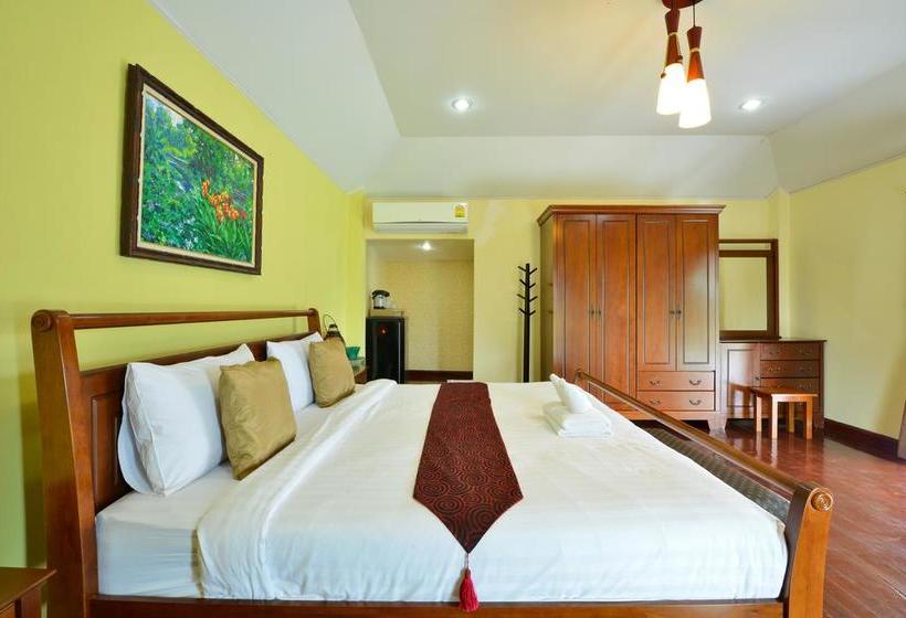 Resort Baan Phuluang 12