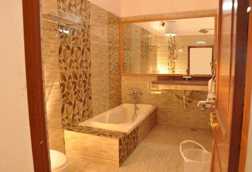 Hotel Karni Raj Palace 6