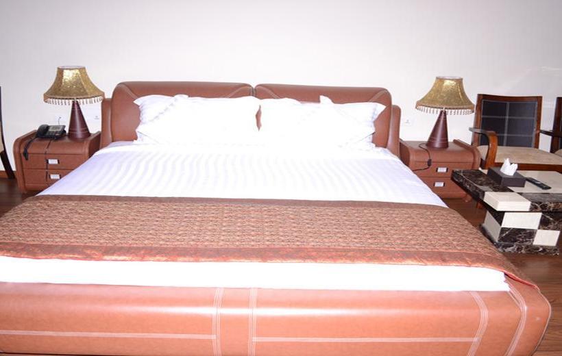 Westro Resort & Spa 11