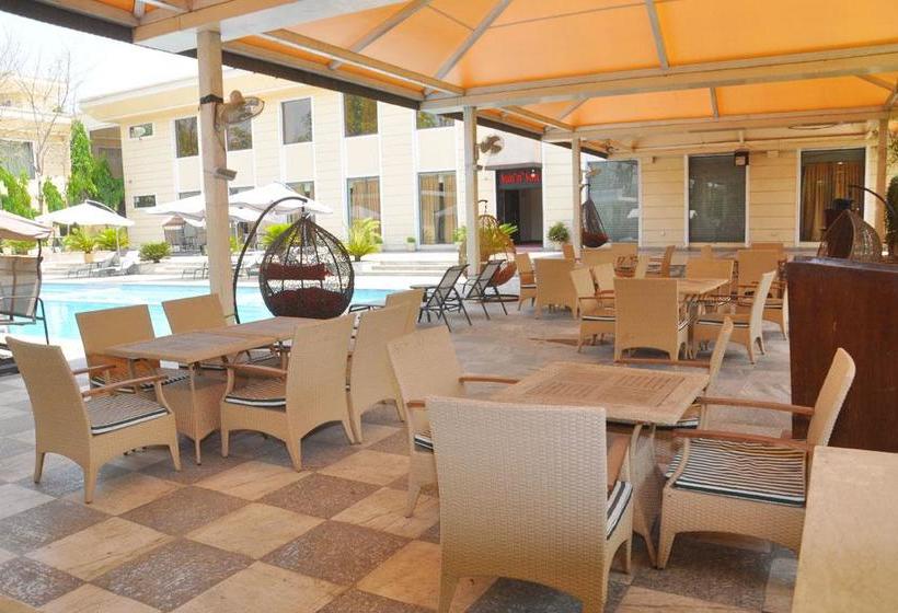 Westro Resort & Spa 15