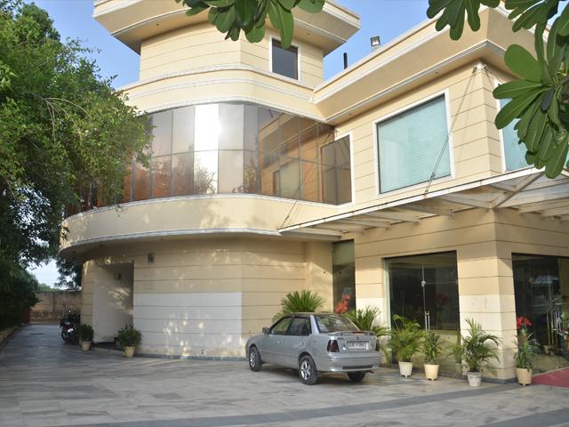 Westro Resort & Spa 18