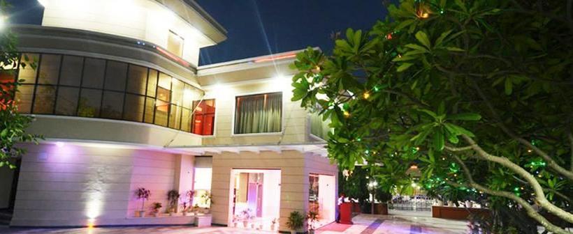 Westro Resort & Spa 4