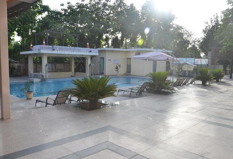 Westro Resort & Spa 8