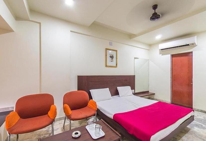 Hotel Rahi Inn Vadodara Maharashtra