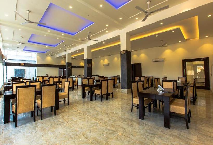 Winsome Resort & Spa Corbett 18