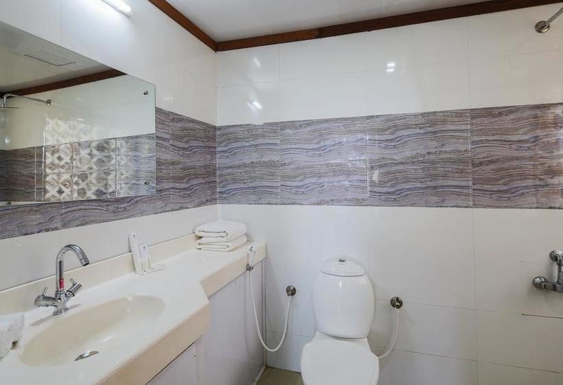 Hotel Treebo Heavenly Heights 17