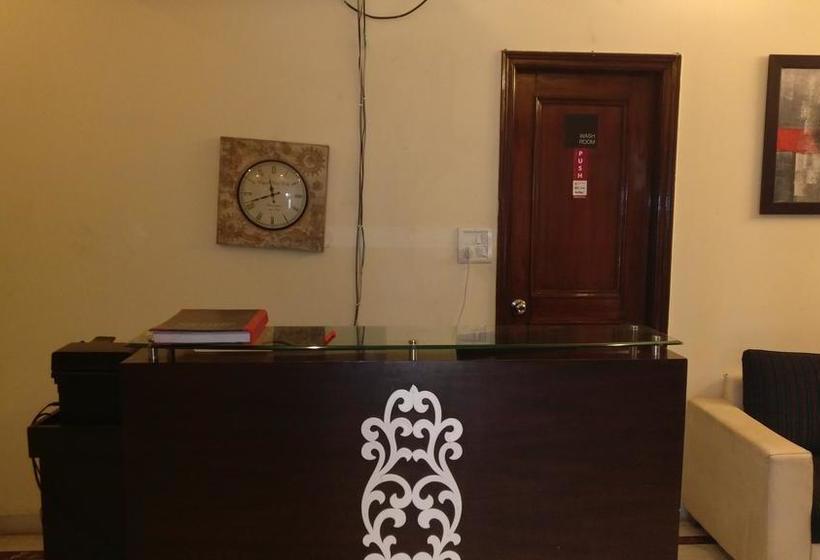 Bed and Breakfast Anand Villa 3