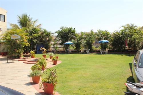 Tripvillas @ Honey Bee Resorts 12