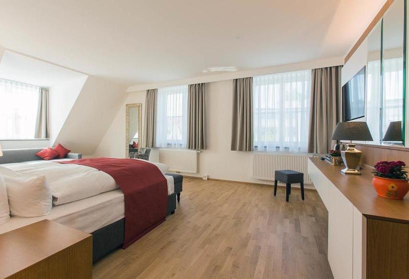 Hotel Am Schrannenplatz 12