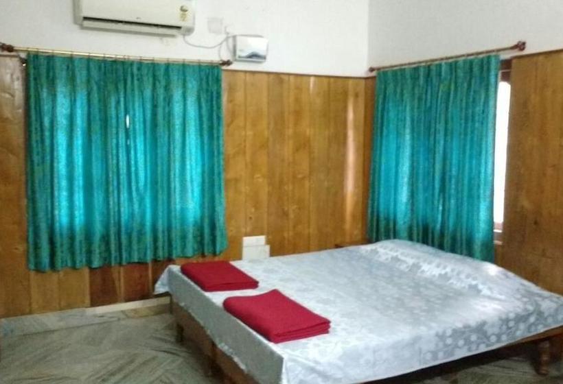 Hotel Radhika Resort 2