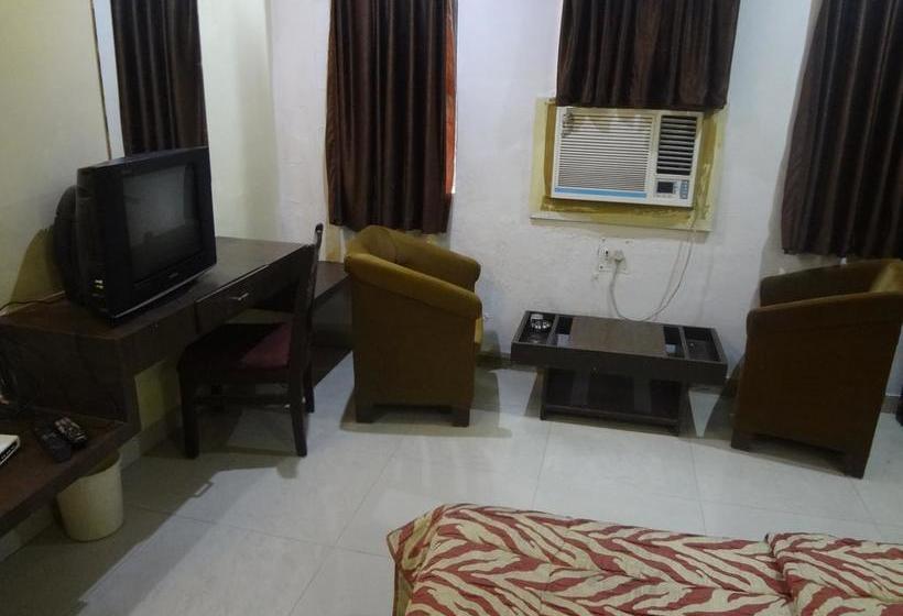 Hotel Ahvana Rangolii Inn 1