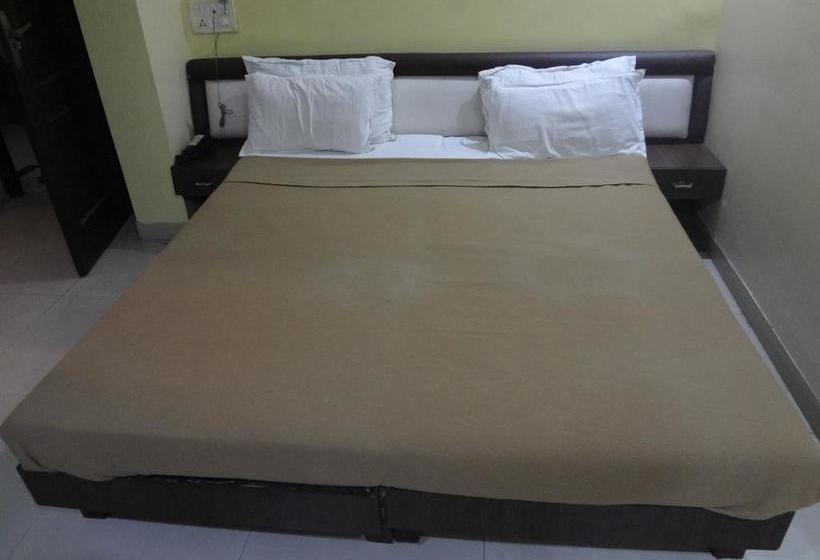 Hotel Ahvana Rangolii Inn 7