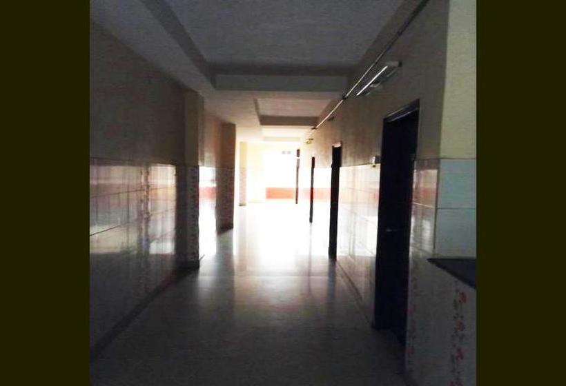 Hotel Vishnu Lodge 1