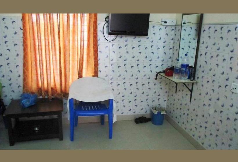 Hotel Vishnu Lodge 4