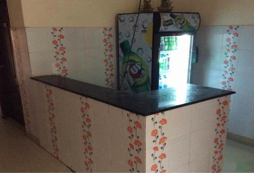 Hotel Vishnu Lodge 5