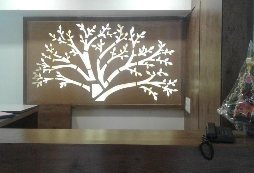 Hotel Satellite Inn 7