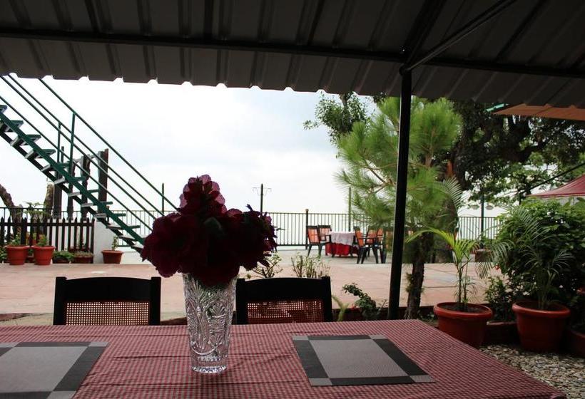 Hotel Jharipani Castle Resort 16