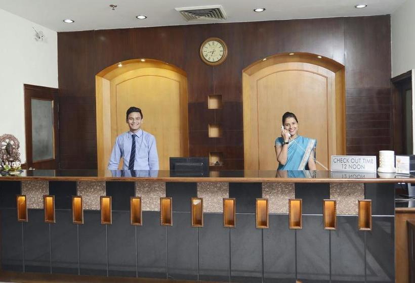 The Competent Palace Hotel & Resort 1