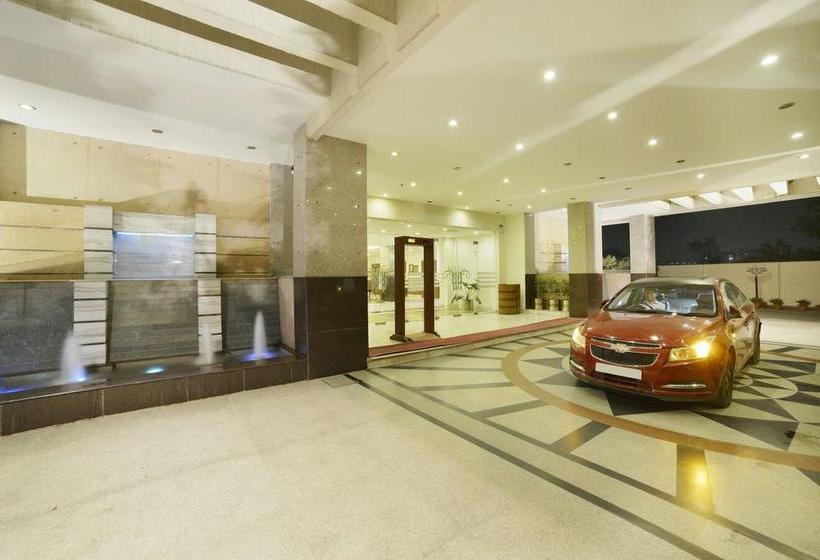 The Competent Palace Hotel & Resort 7