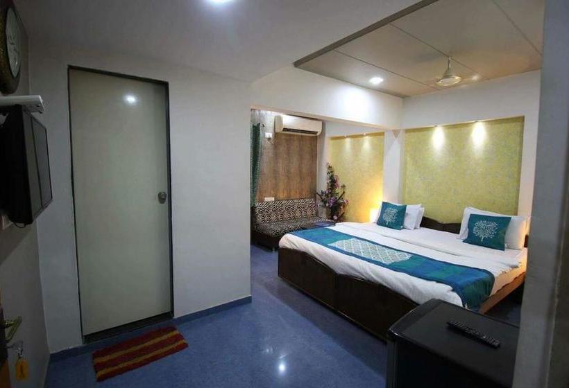 Hotel Signature Ahmedabad Gujarat