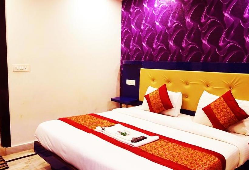 Hotel Noida International Noida